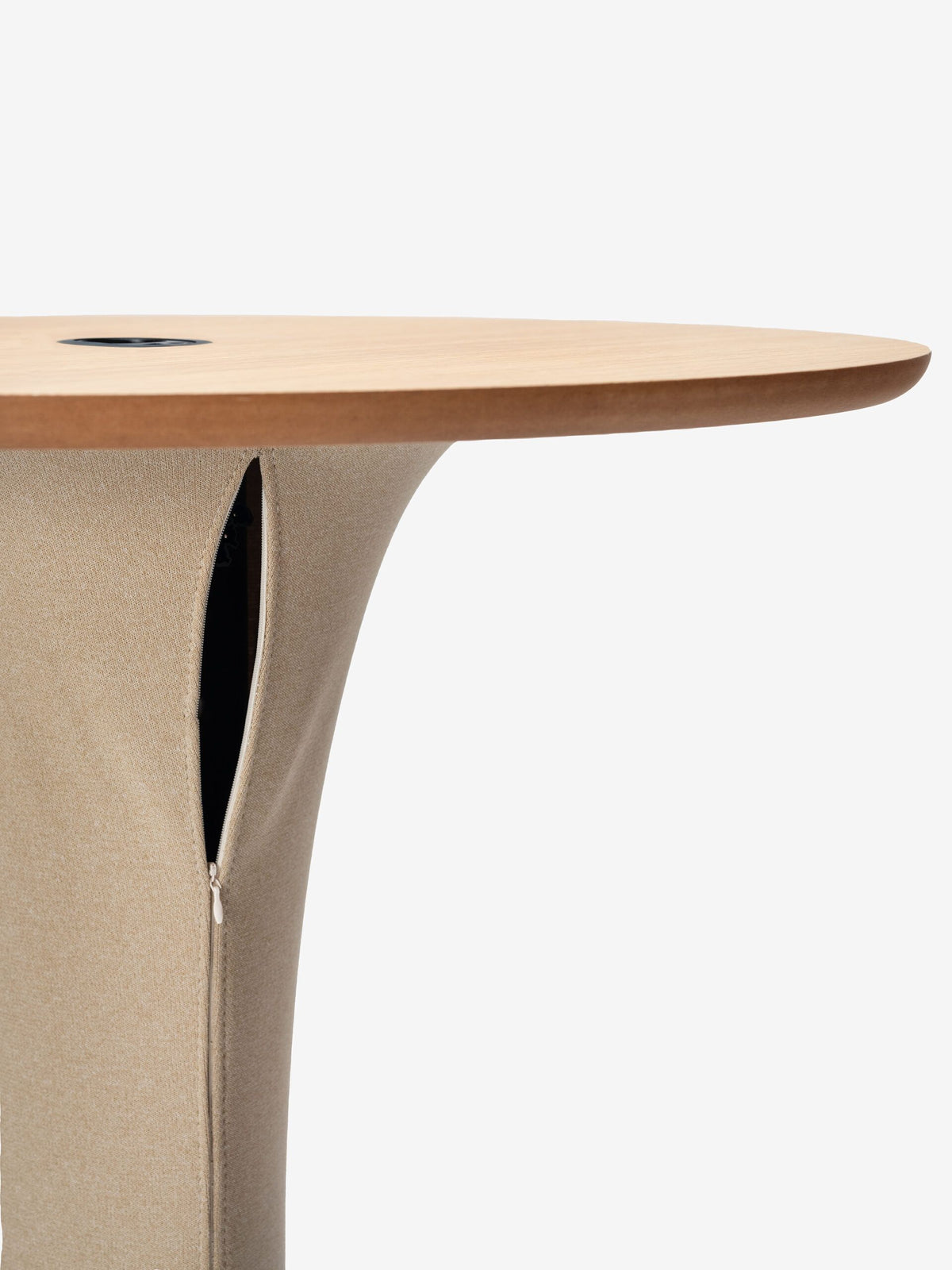 Sako Low Table by Ondarreta, view 4