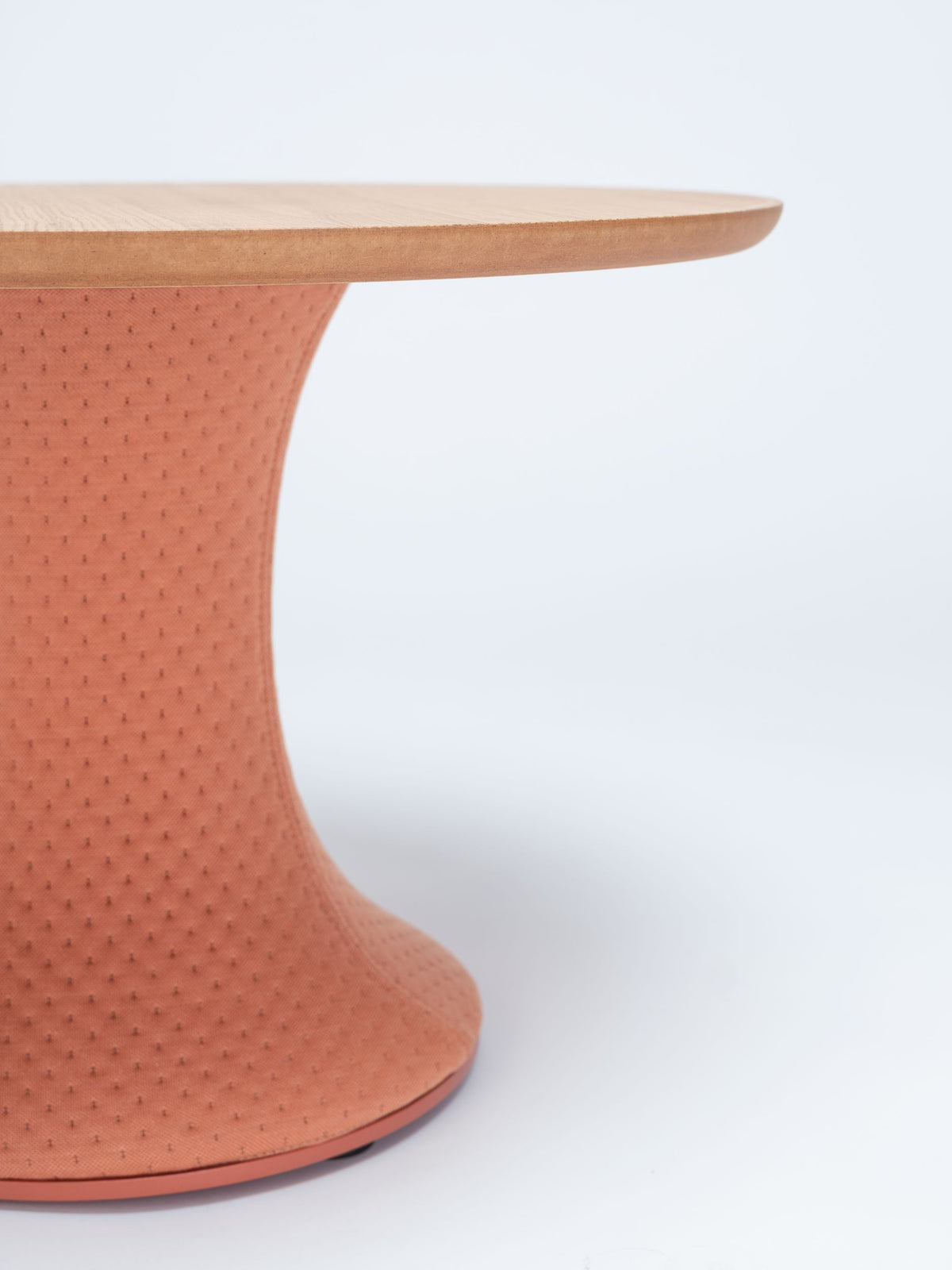 Sako Low Table by Ondarreta, view 7