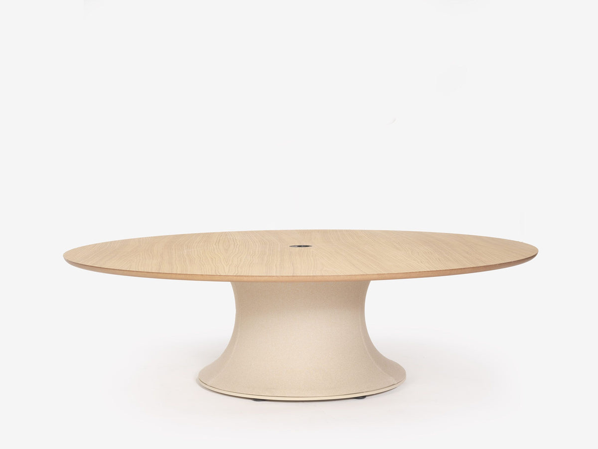 Sako XL Low Table by Ondarreta, view 3
