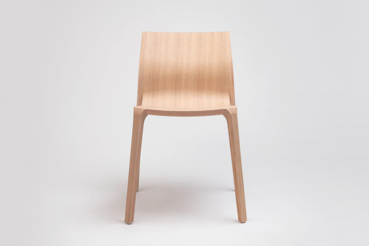 Silu Chair by Ondarreta, view 2