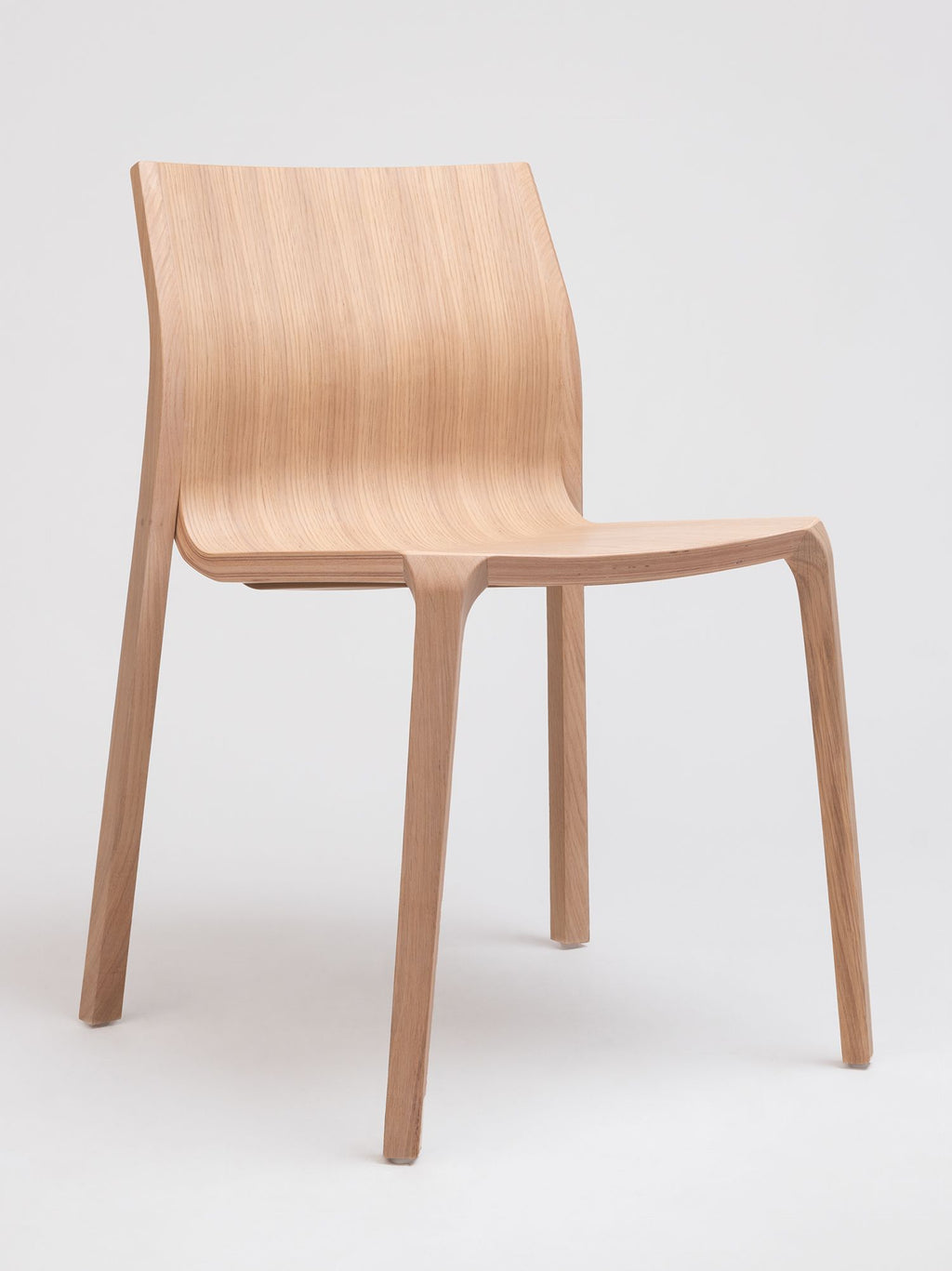 Silu Chair by Ondarreta, view 3