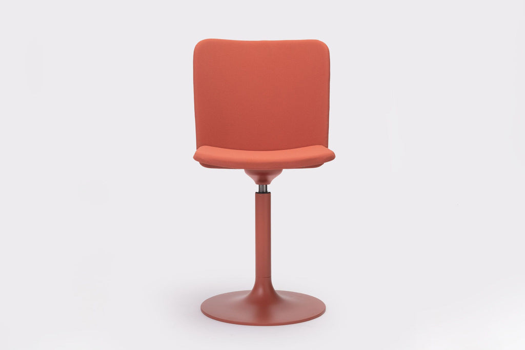 Supra Trumpet Chair by Ondarreta, view 2