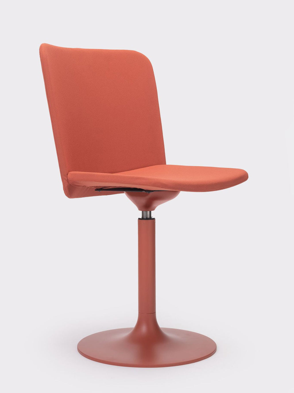 Supra Trumpet Chair by Ondarreta, view 3