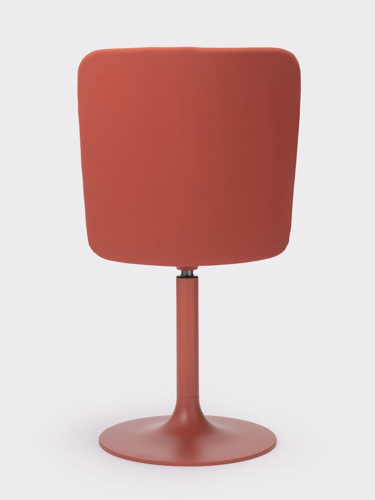 Supra Trumpet Chair by Ondarreta, view 5