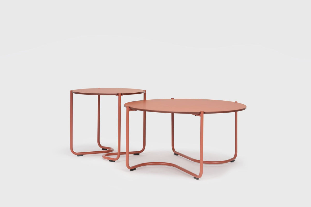 Uda Low Table by Ondarreta, view 2